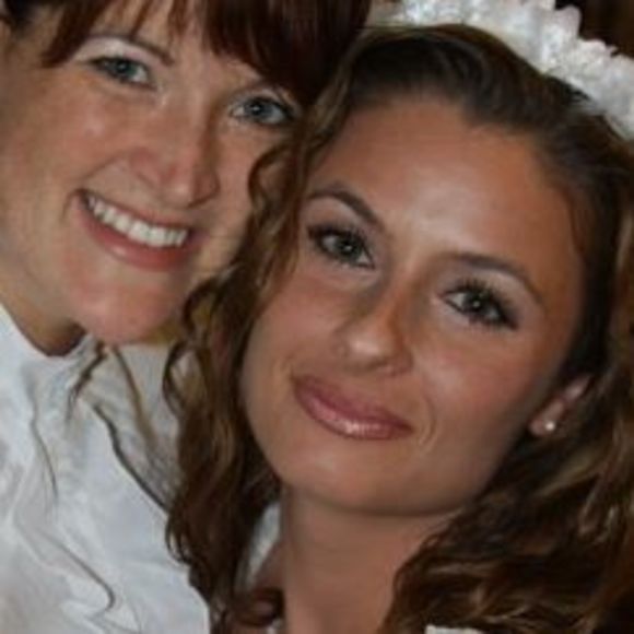 Meet your Posher, Julie - Picture 1 of 1